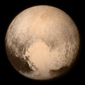 Pluto von LORRI und Ralph, 13 July 2015.jpeg